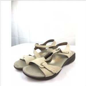 dansko women's sandals